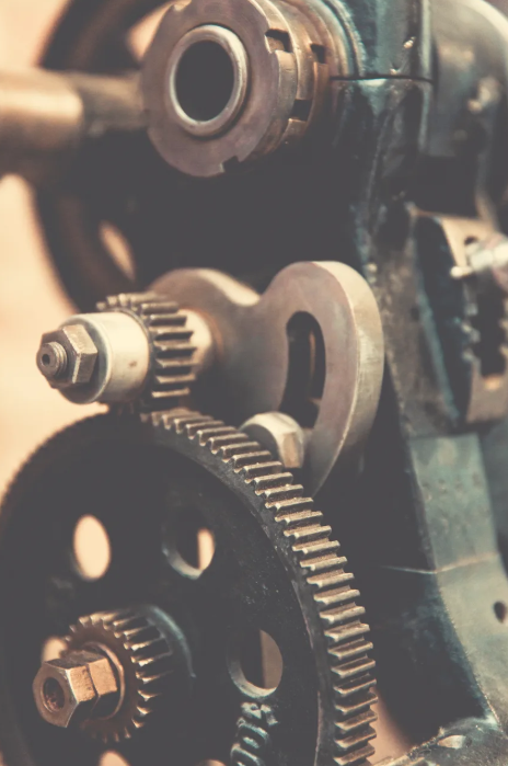 Read more about the article Explores the Opportunities and Challenges of the Digital Age